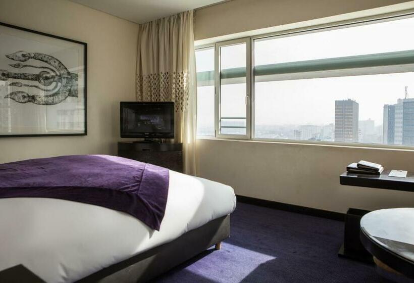 带大床的经典房间, Sofitel Casablanca Tour Blanche