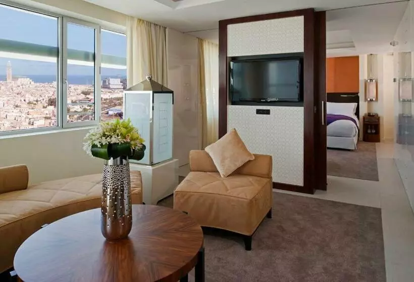 سوییت پرستیژ, Sofitel Casablanca Tour Blanche