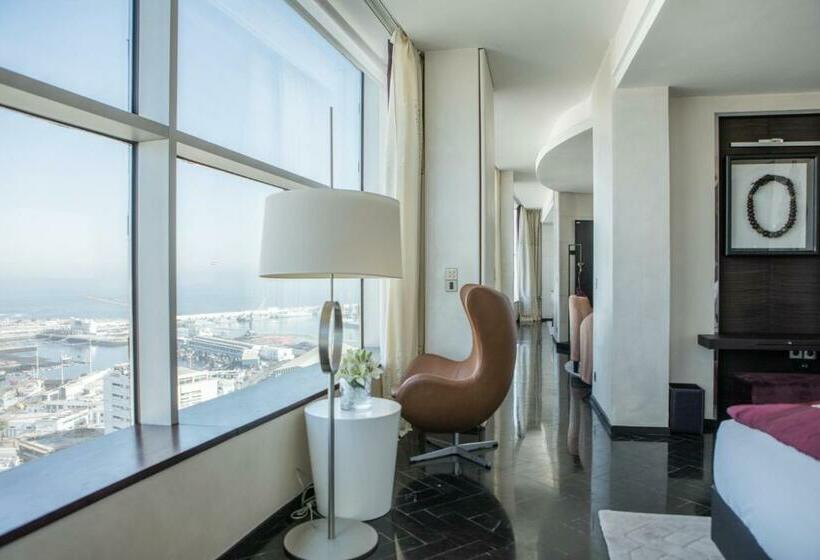 带大床的套房, Sofitel Casablanca Tour Blanche