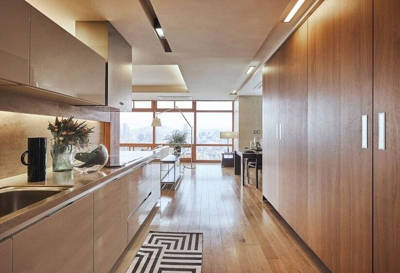 スーペリアースイート, The Classic 500 Pentaz Executive Residence