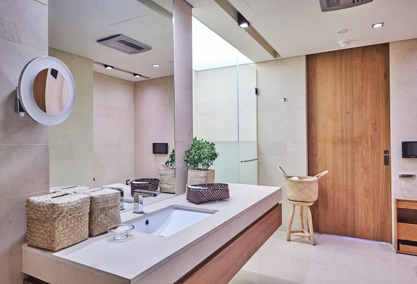 Люкс Superior, The Classic 500 Pentaz Executive Residence