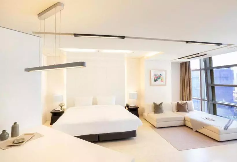 デラックスルーム, The Classic 500 Pentaz Executive Residence