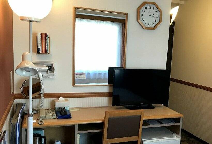 Номер Стандарт, Toyoko Inn Takasaki-eki Nishi-guchi No.1