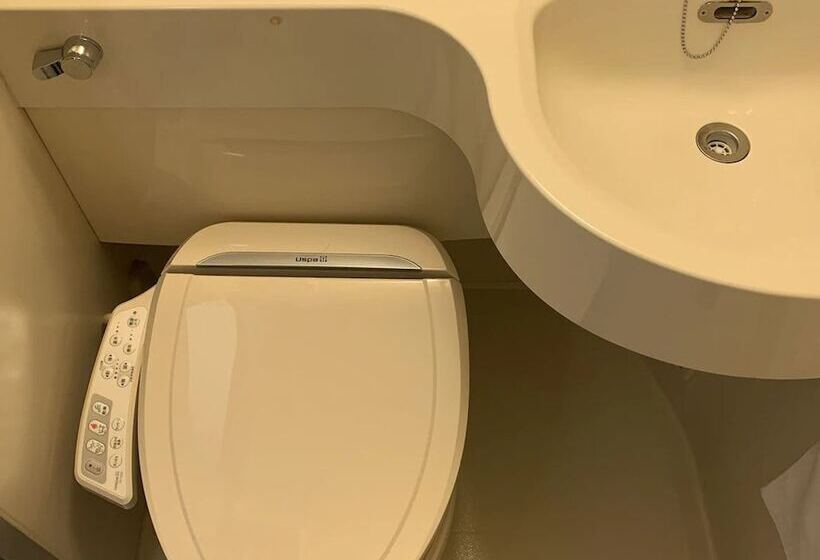 Семейный Номер, Toyoko Inn Takasaki-eki Nishi-guchi No.1