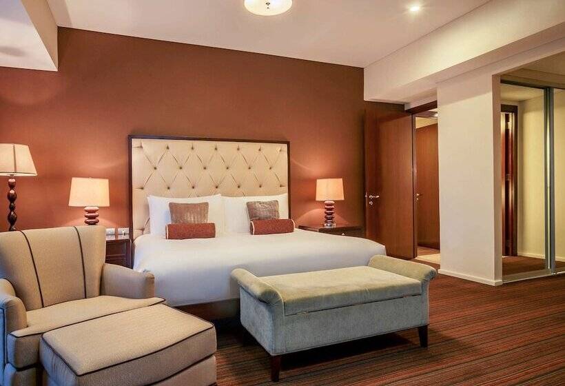 Президентский Люкс, Joy Nostalg Hotel & Suites Manila Managed By Accorhotels