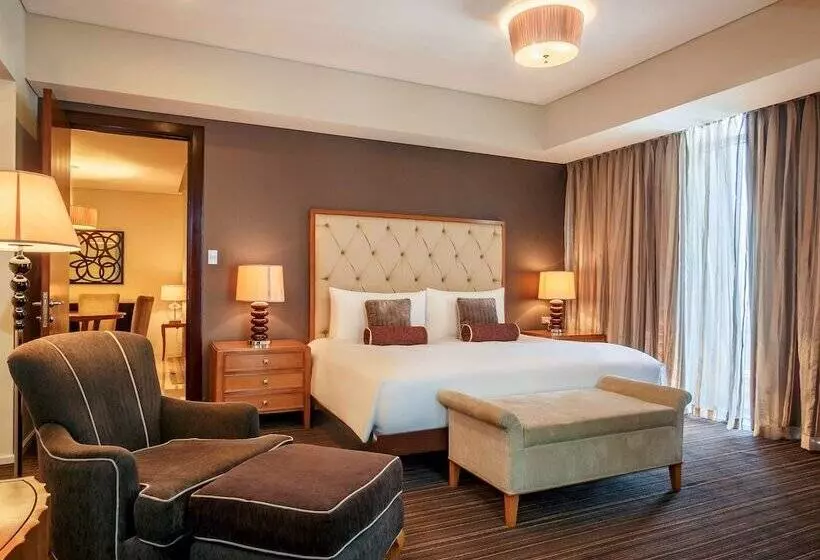 سوییت اجرایی, Joy Nostalg Hotel & Suites Manila Managed By Accorhotels