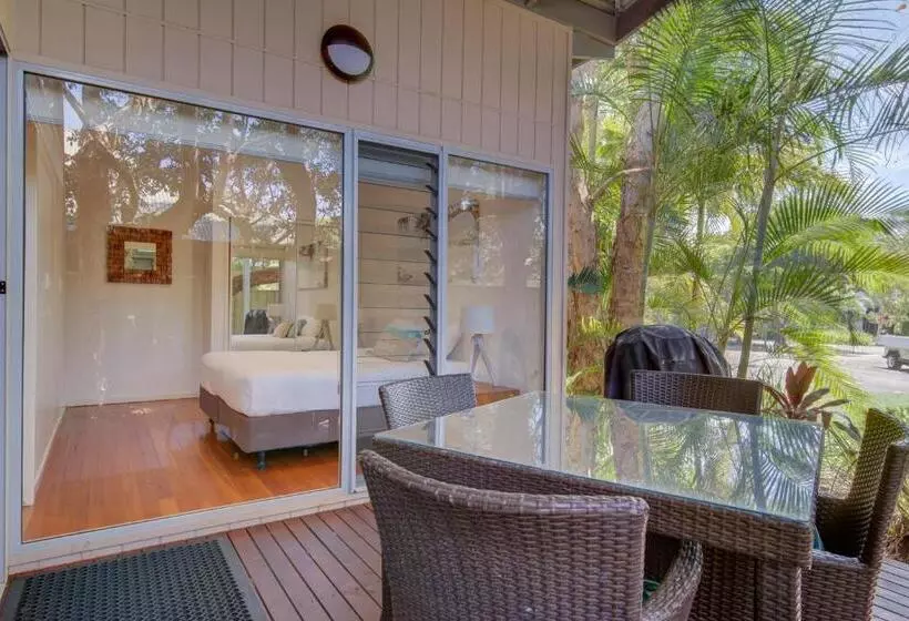 1 Bedroom Apartment, Mobys Beachside Retreat