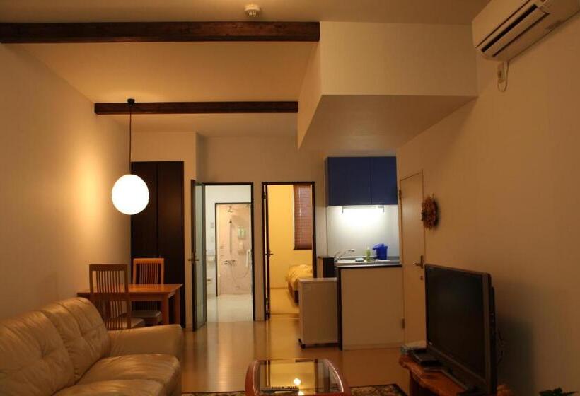 １ベッドルームアパートメント, Tsuru Apartments