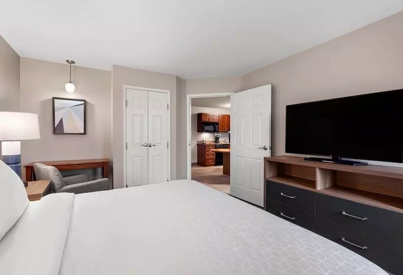 キングサイズベッドのスイートルーム, Candlewood Suites Cape Girardeau By Ihg