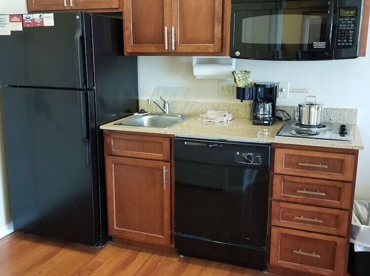 Студия Стандарт Двуспальная Кровать, Candlewood Suites Cape Girardeau By Ihg