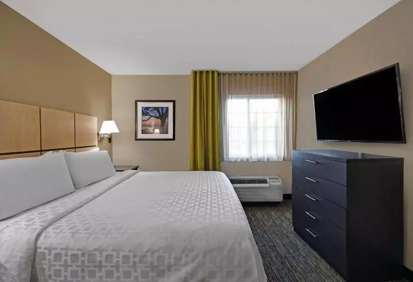 キングサイズベッドのスイートルーム, Candlewood Suites Sumter, An Ihg