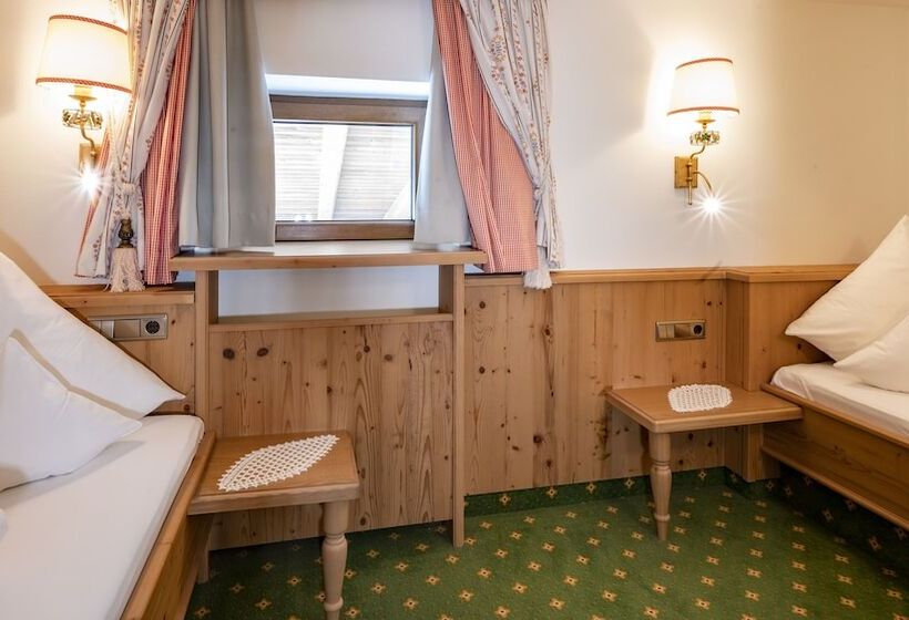 Family Suite, Almhof