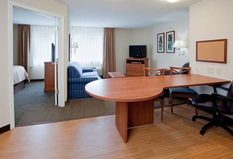 Люкс Адаптированный для Инвалидов, Candlewood Suites Colonial Heights   Fort Lee, An Ihg