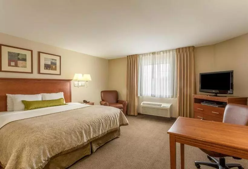 キングサイズベッドのスイートルーム, Candlewood Suites Nogales, An Ihg