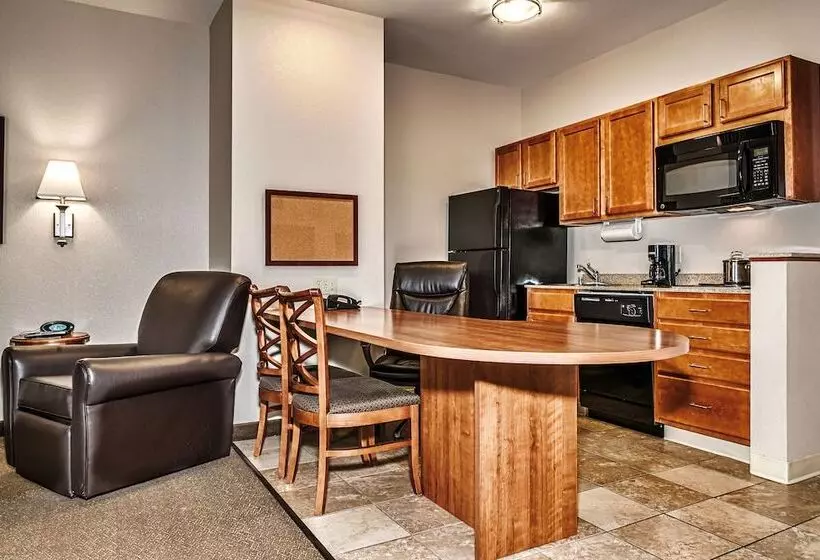 身障者適用スイートルーム, Candlewood Suites Oak Harbor, An Ihg