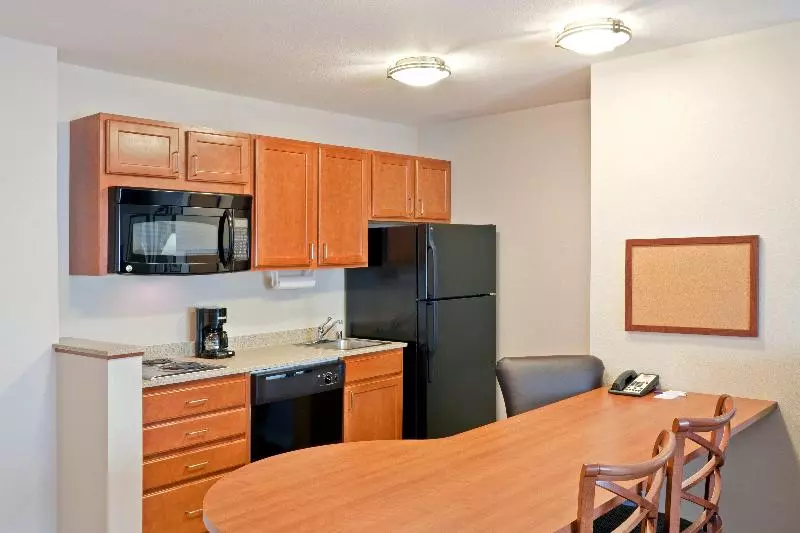 身障者適用スイートルーム, Candlewood Suites Oak Harbor, An Ihg