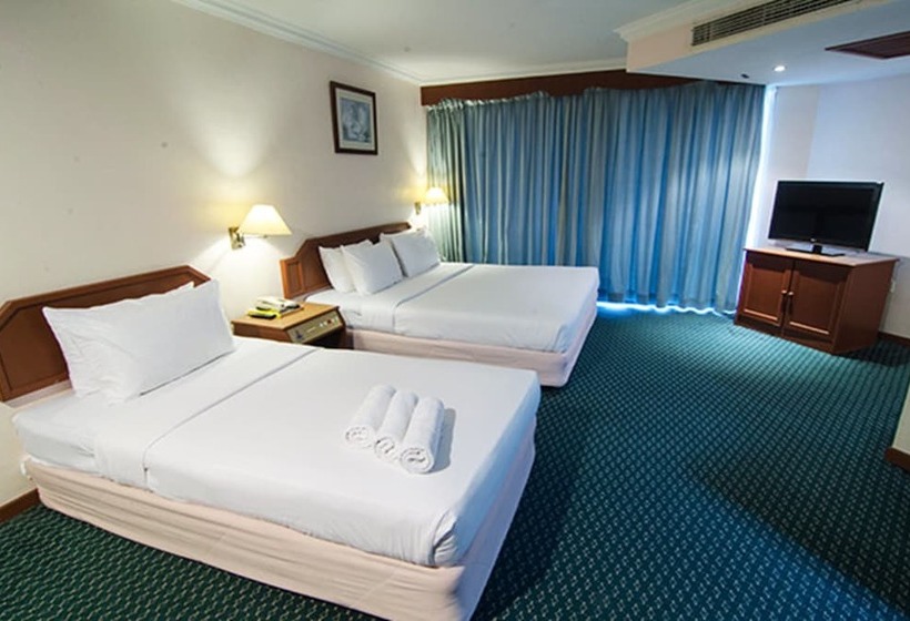 デラックストリプルルーム, Coral Bay Resort