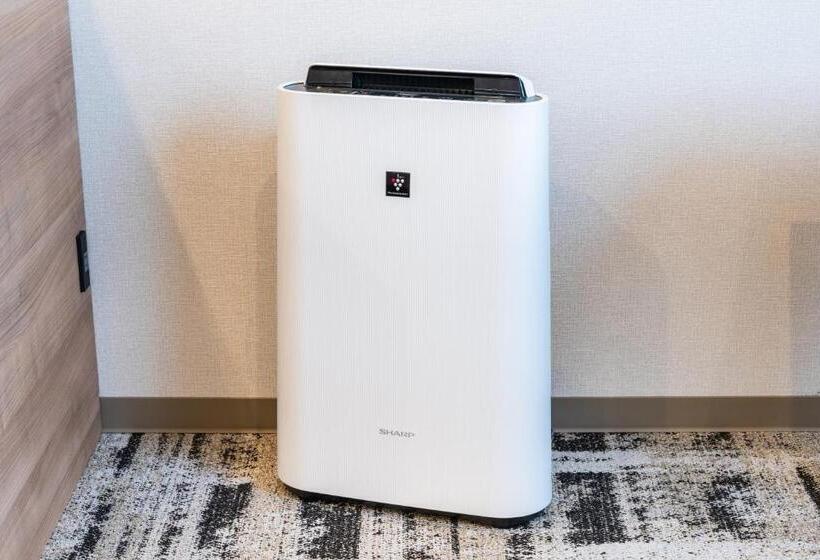 Номер Deluxe, Kazusaya