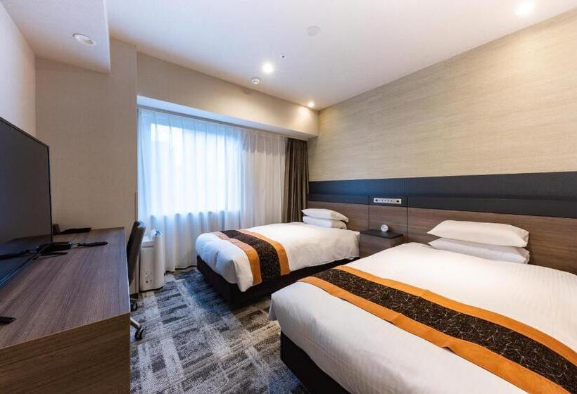 Номер Стандарт, Kazusaya