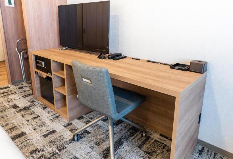 Номер Deluxe, Kazusaya