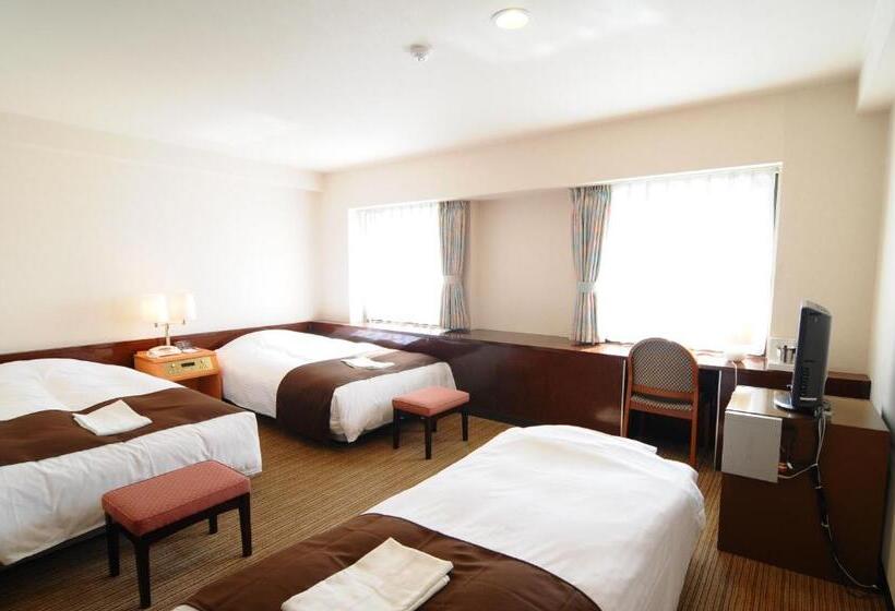 غرفة قياسية ثلاثية, Niigata Toei