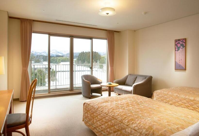 חדר סטנדרט, Tsurugi Koizuki