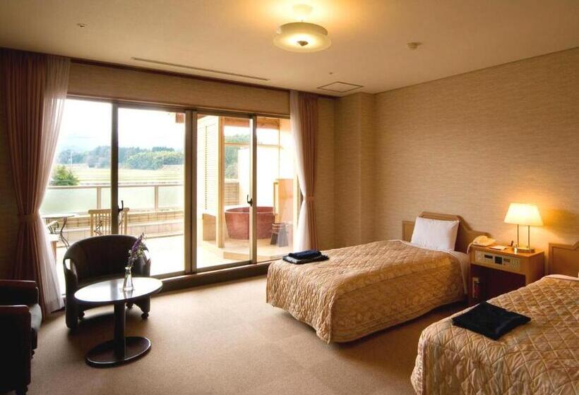 חדר סטנדרט, Tsurugi Koizuki