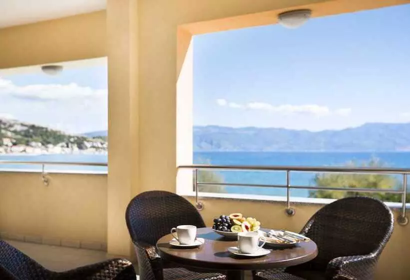 Superior-huoneisto 1 Makuuhuone Merinäkymä, Valamar Atrium Residence