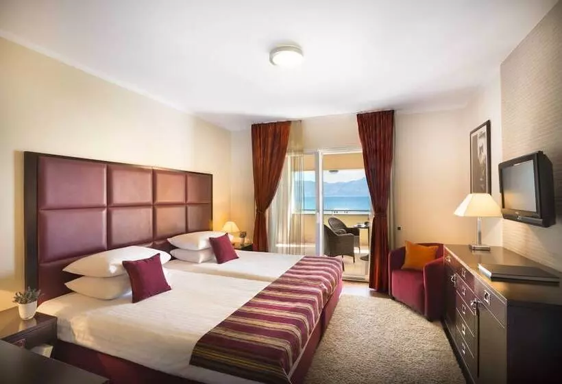 Superior-huoneisto 1 Makuuhuone Merinäkymä, Valamar Atrium Residence
