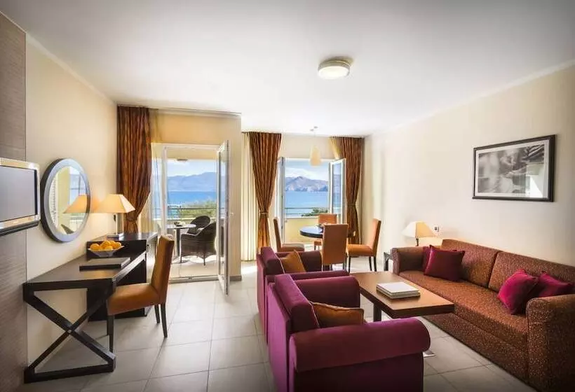 Superior-huoneisto 1 Makuuhuone Merinäkymä, Valamar Atrium Residence