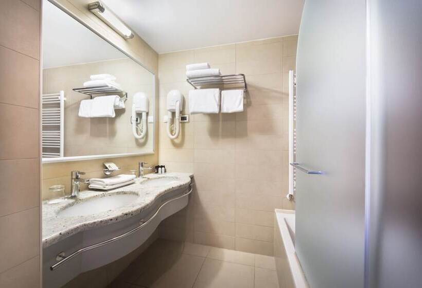 דירת דלוקס חדר שינה 1 עם נוף לים, Valamar Atrium Residence