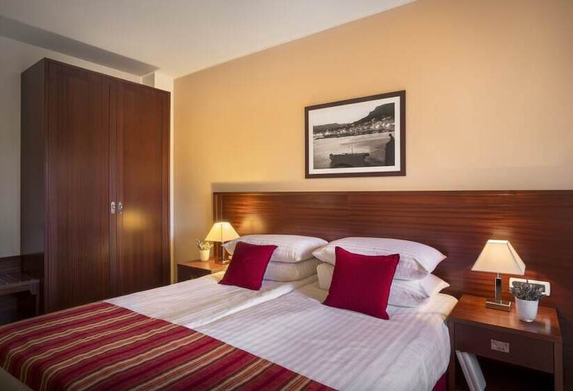 트리플 클래식 룸, Valamar Atrium Residence