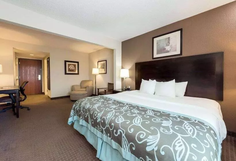 身障者適用スタンダードルーム, Wingate By Wyndham Erlanger   Florence   Cincinnati South