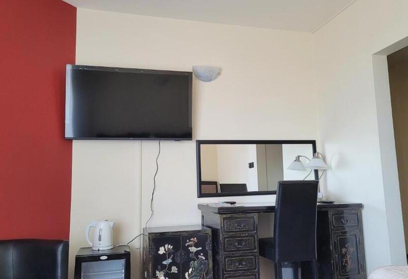 スタンダードルーム, Zhong Hua