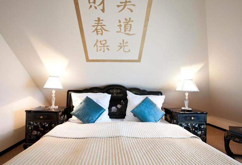 オーシャンビューのスーペリアー1ベッドルームアパートメント, Zhong Hua