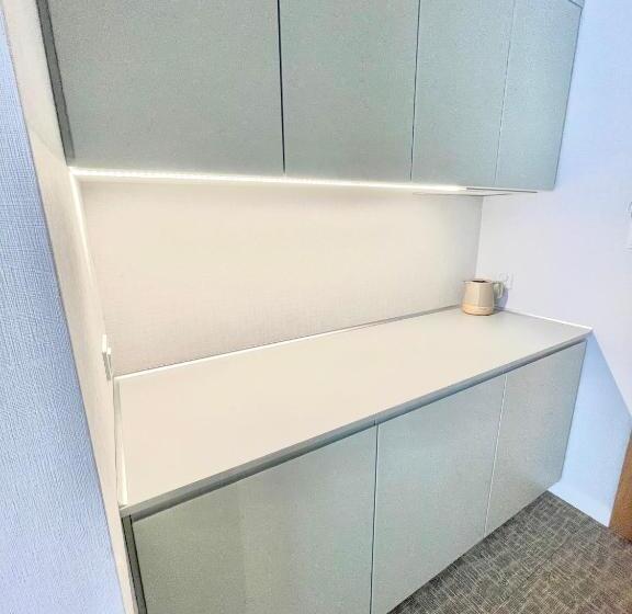 オーシャンビューデラックススイート, Zhong Hua