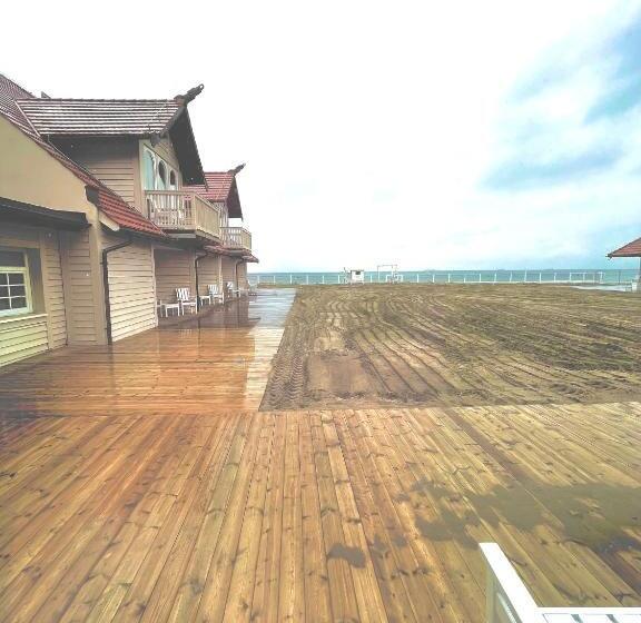 キングサイズベッドのスタンダードルーム, Zhong Hua