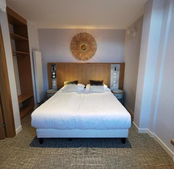 バルコニー付スイート, Zhong Hua