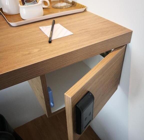 Номер Superior, Sovotel Express @ Kota Damansara 16