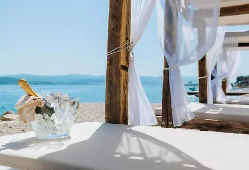 اتاق سوپریور با چشم‌انداز دریا و بالکن, Heritage Boutique Hotel Adriatic Adults Only