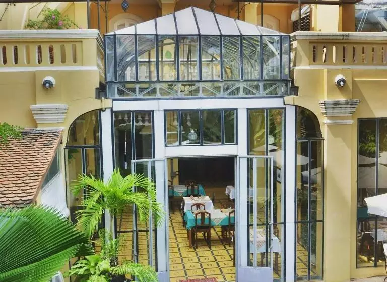 اتاق استاندارد چهار تخته, La Villa
