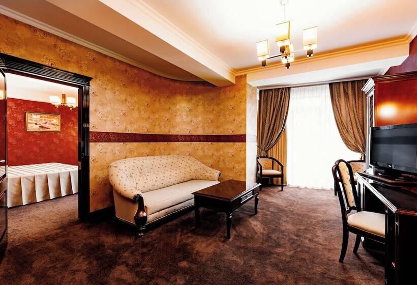 סוויטה, President Resort