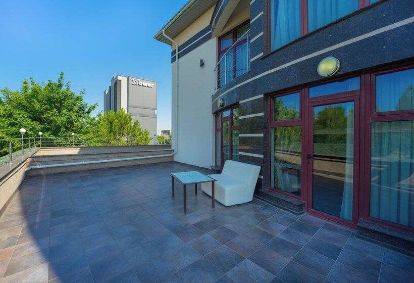 דירת חדר, President Resort