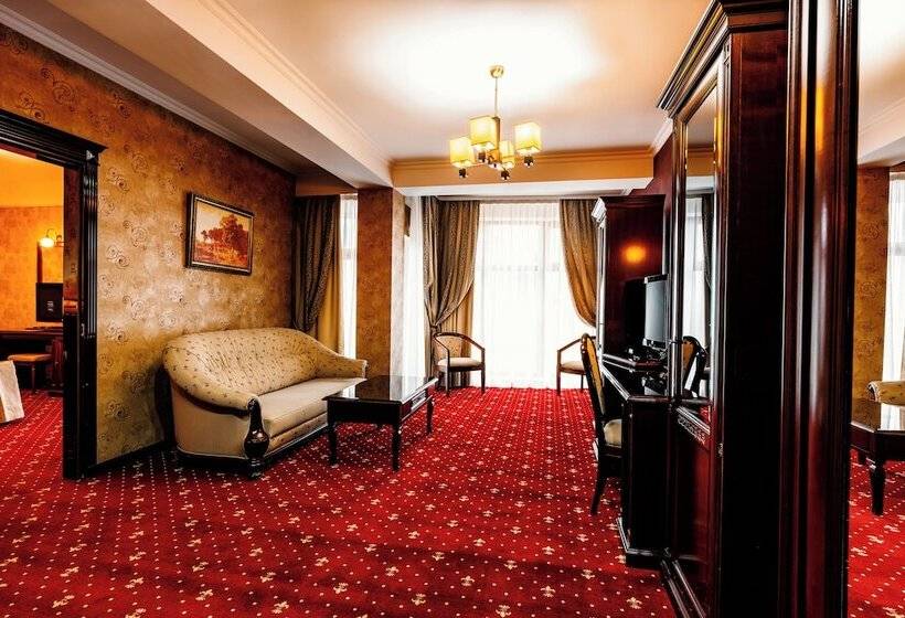 דירת חדר, President Resort