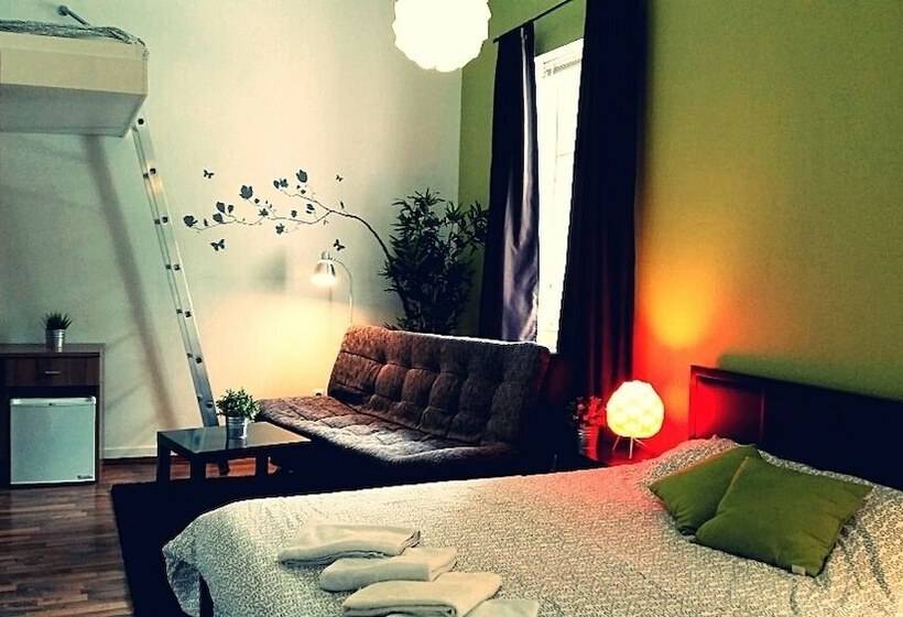 디럭스 4인 룸, Taban Hostel Zagreb   Hostel