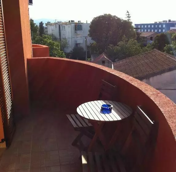 スタンダードシングルルーム, Villa Maimare