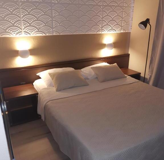 이코노미 룸, Villa Maimare