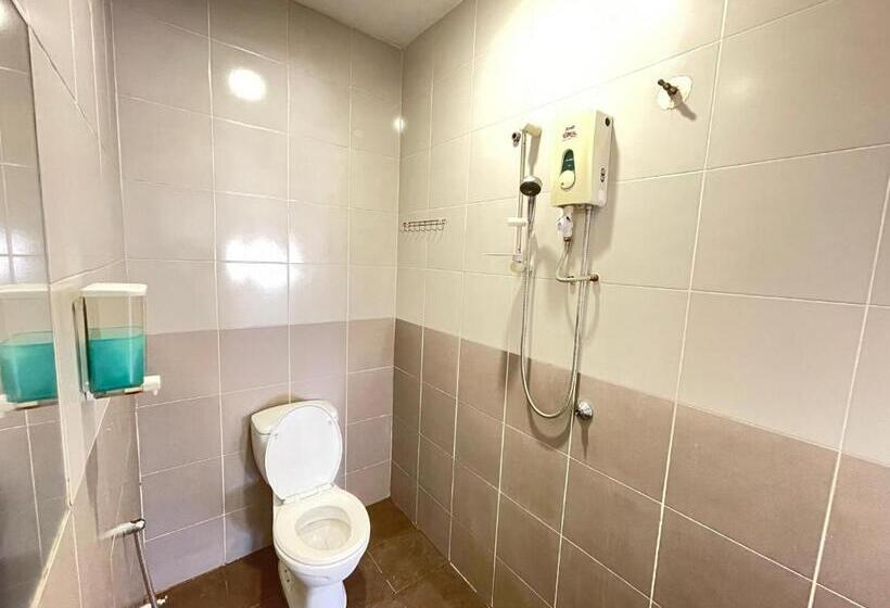 Standart Oda, Swing & Pillows   Kl Sri Petaling