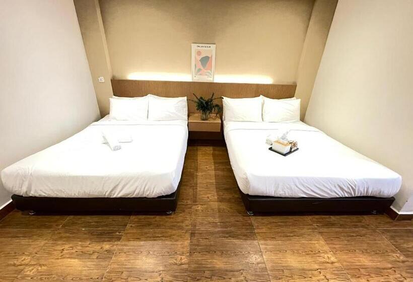 Delüks Aile Odası, Swing & Pillows   Kl Sri Petaling