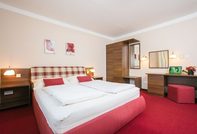 高级大房间, Plitvice Holiday Resort